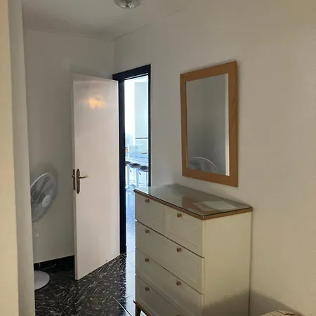 2-bed - Sleeps 5 - Outdoor Pool * Arona (Tenerife)